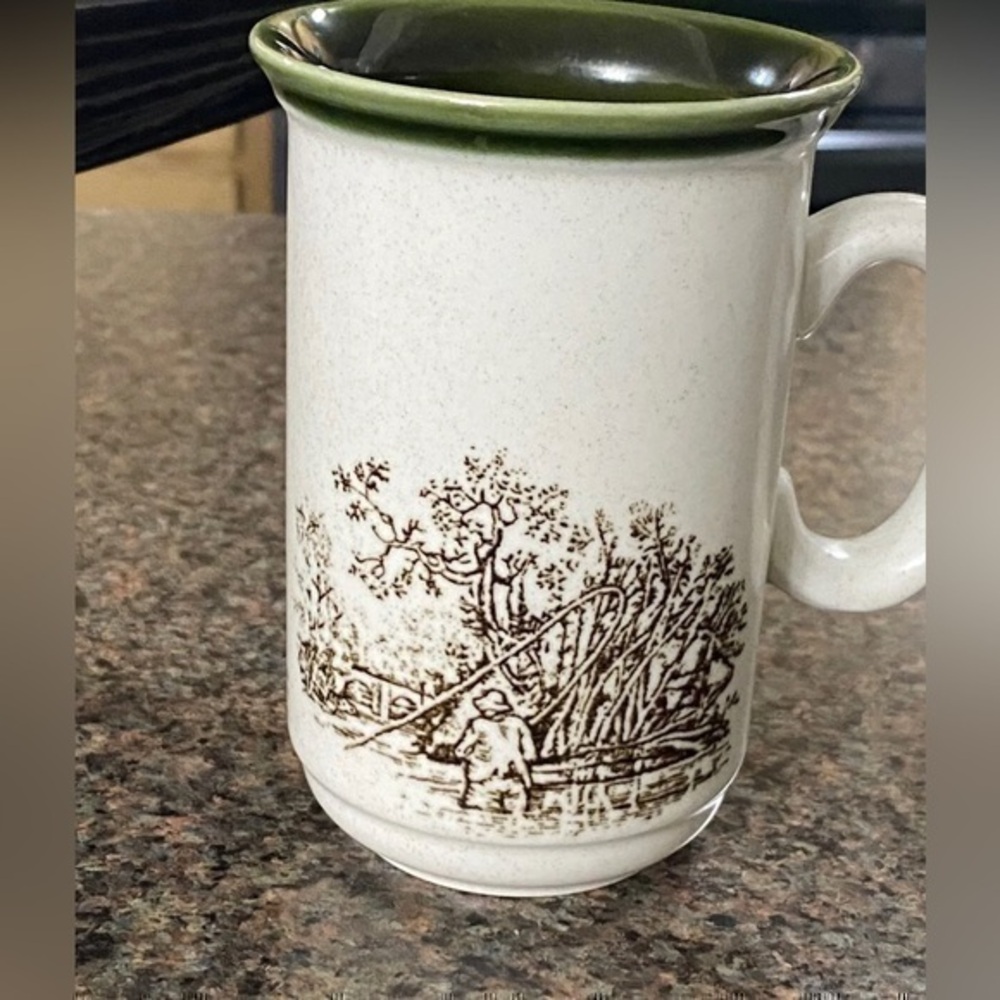 Vintage Churchill big fish
Mug England